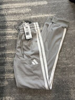Men’s adidas joggers